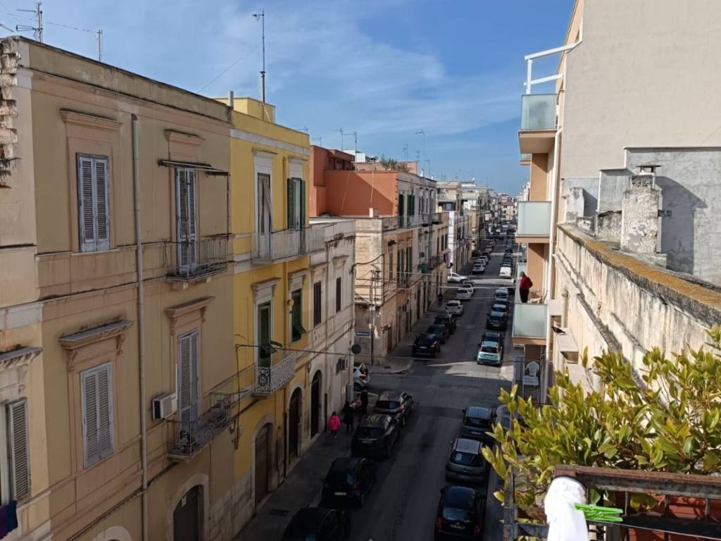 Appartamento a Trani in Via Simone De Brado, 115 - Foto 2