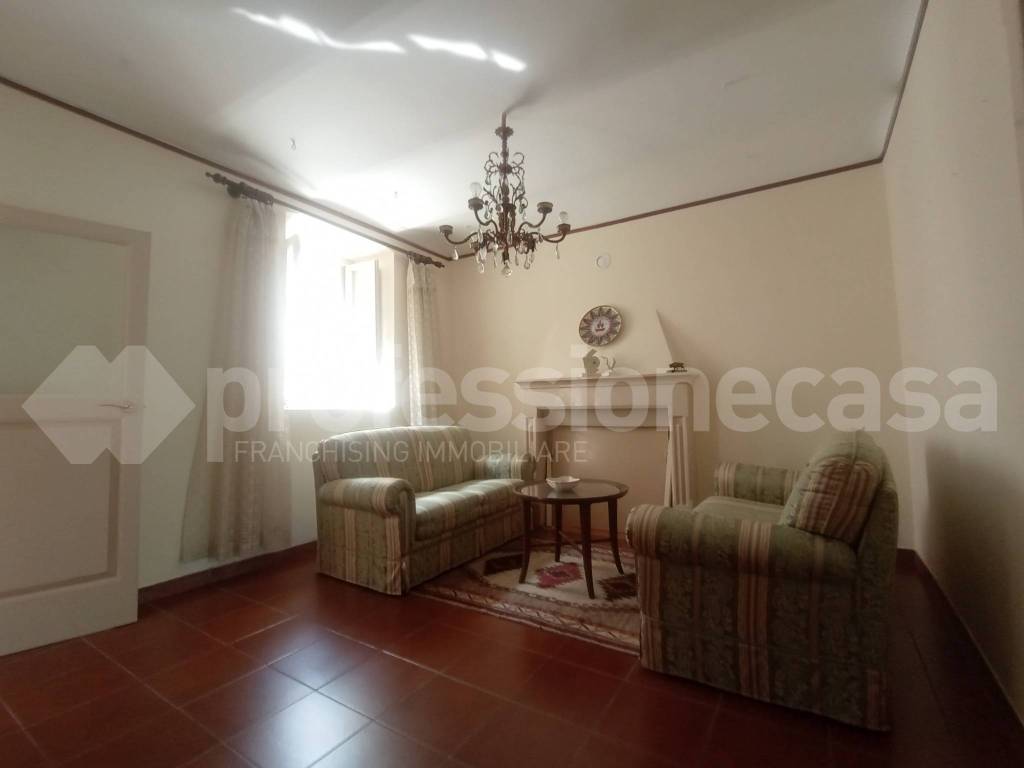 Casa indipendente a Sant'angelo del pesco in Via Madonna, 49 - Foto 4