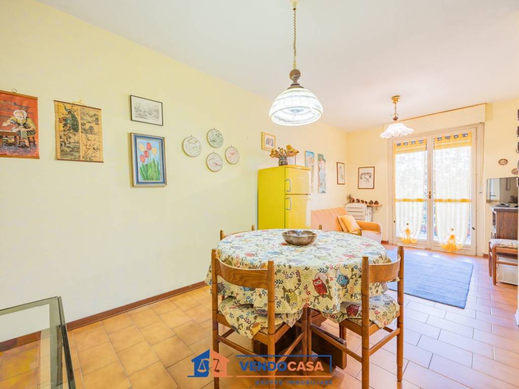 Appartamento a Albenga in Via Costituzione, 20 - Foto 2