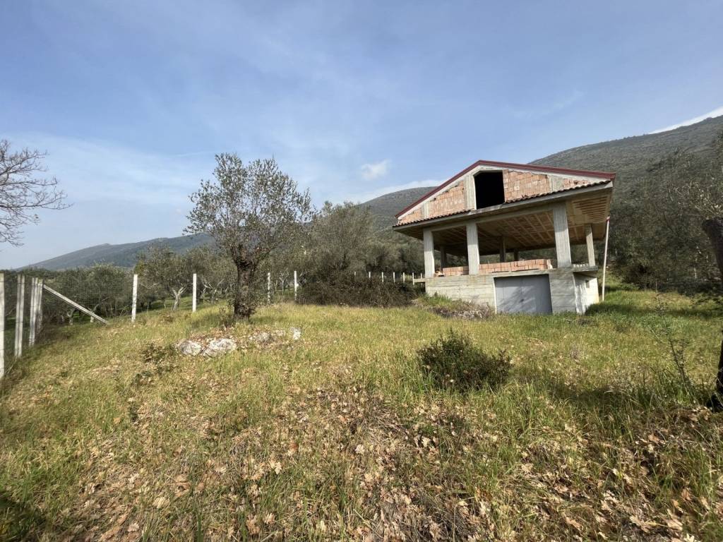 Villa a Giano vetusto in Via Andrea Carbone - Foto 5