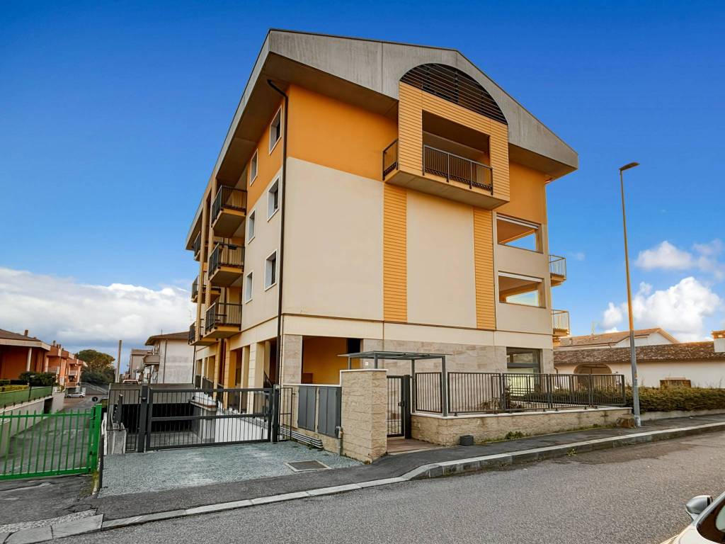 Appartamento a Verona in Via Belvedere, 60 - Foto 3