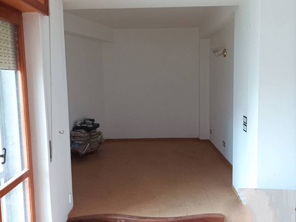 Appartamento a Lagonegro in Via Piano di Lippi, 2 - Foto 4