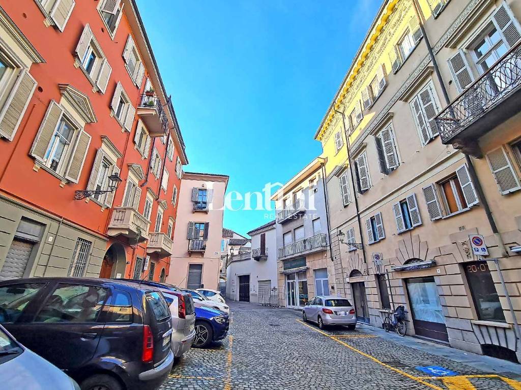 Appartamento a Casale monferrato in Piazza Coppa, 7 - Foto 2