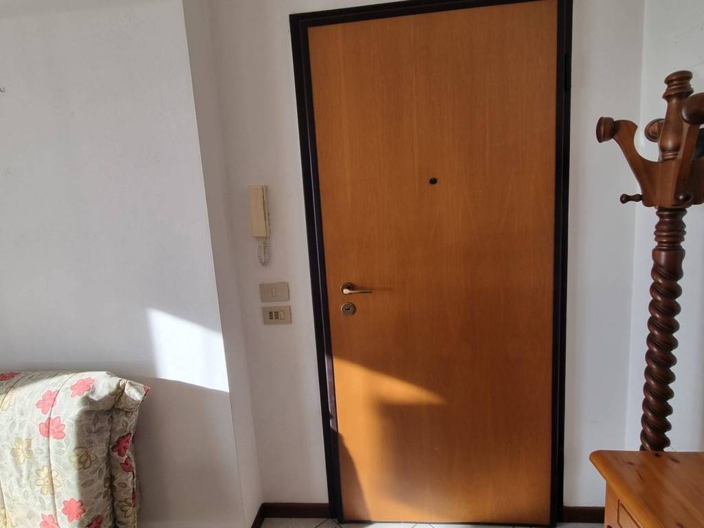 Appartamento a Massa e cozzile in Via 1 Maggio - Foto 2