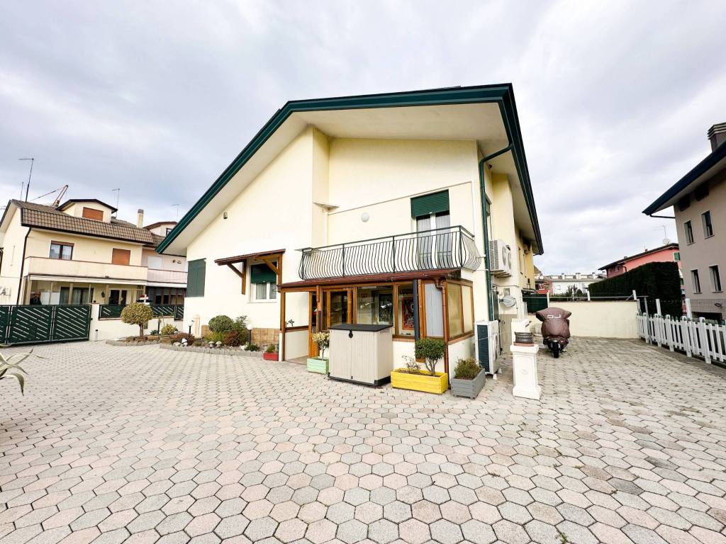 Villa a Jesolo in Via Fornaci, 32 - Foto 2