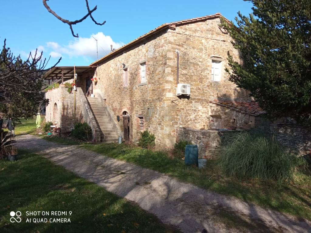 Rustico / casale a Tuoro sul trasimeno in Via Fornello, 5 - Foto 2