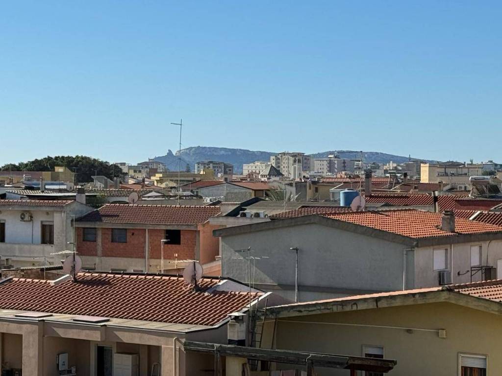 Appartamento a Quartu sant'elena in via Alghero - Foto 4