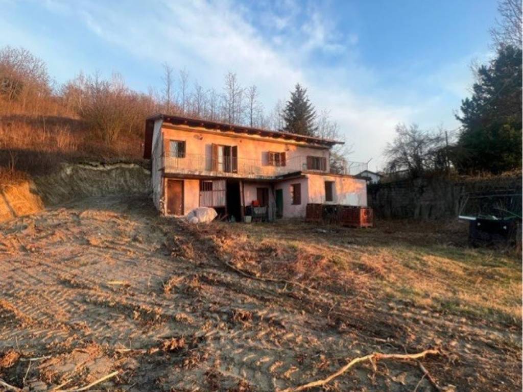 Rustico / casale a Azzano d'asti in Via Case Sparse, 16 - Foto 2