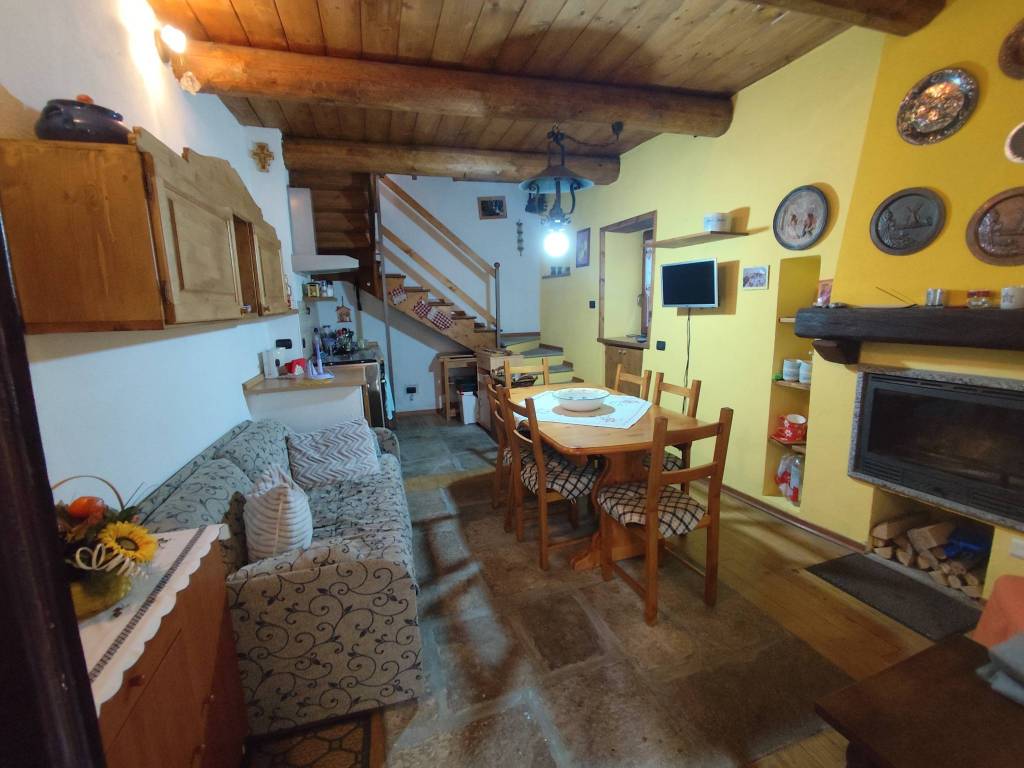 Casa indipendente a Santa maria maggiore in Via Giuseppe Mazzini, 3 - Foto 2
