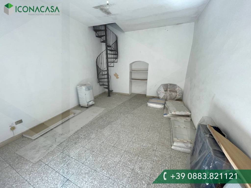 Casa indipendente a Andria in Via Tupputi - Foto 3