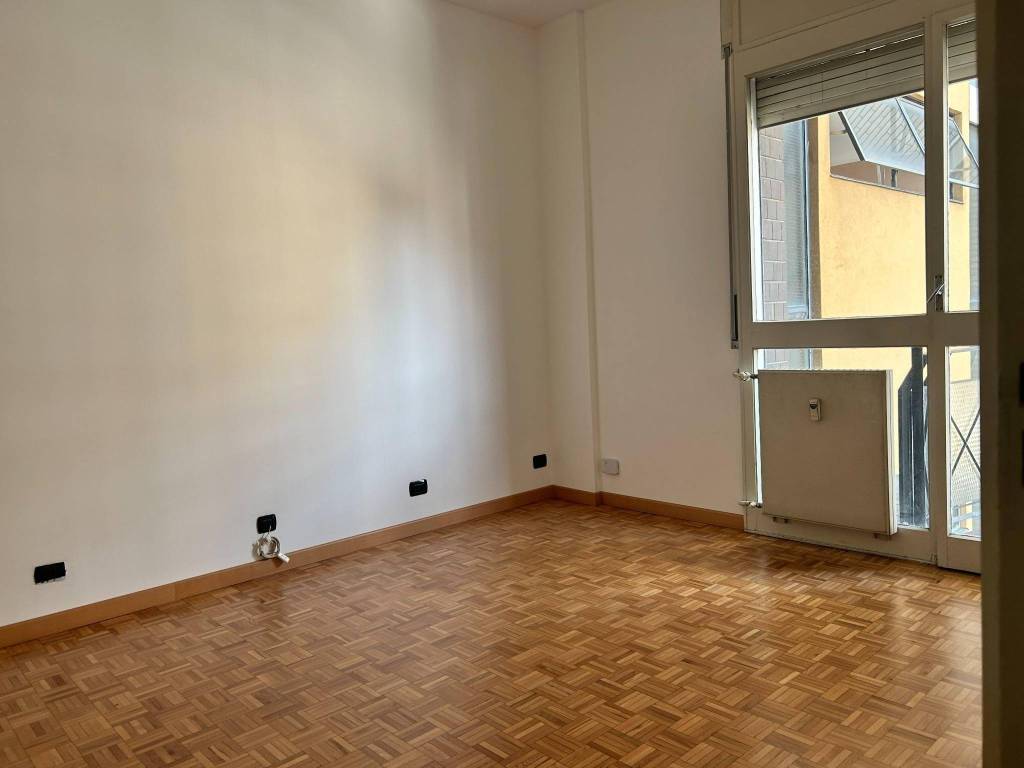 Appartamento a Como in Via Dante Alighieri, 37 - Foto 4