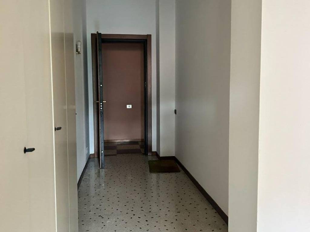 Appartamento a Como in Via Dante Alighieri, 37 - Foto 5