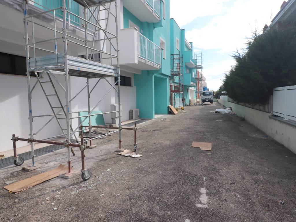 Immobile a Martinsicuro in Via Pablo Picassco, 18 - Foto 3