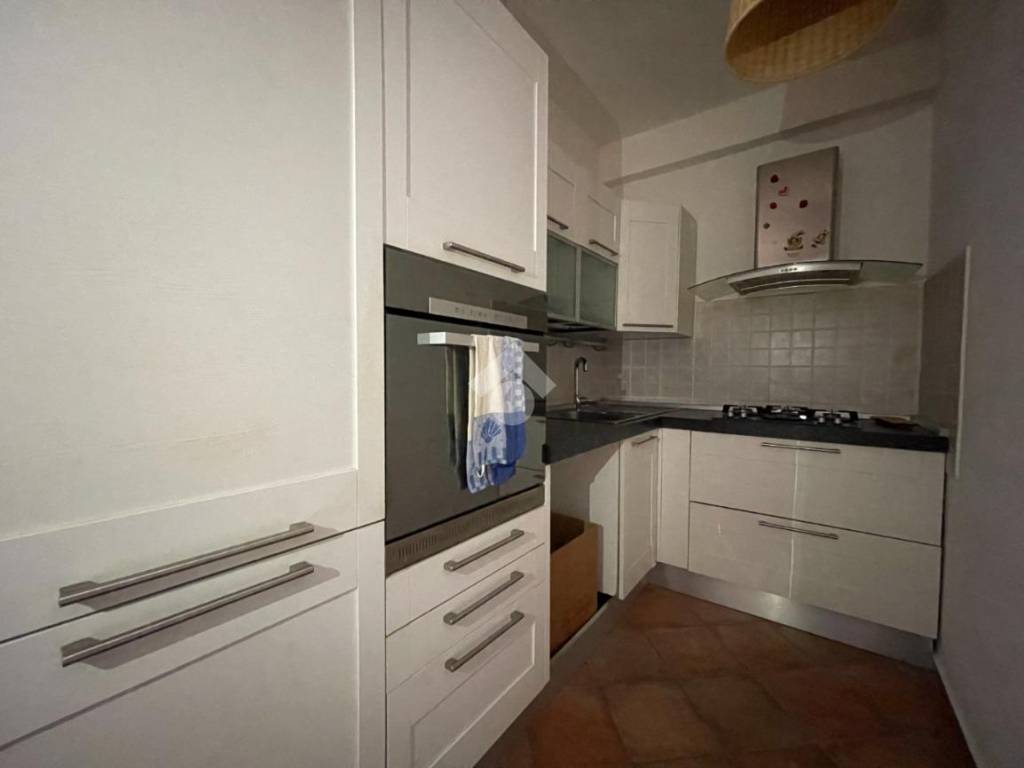 Appartamento a Follo in Via XV Febbraio 1945, 22 - Foto 2