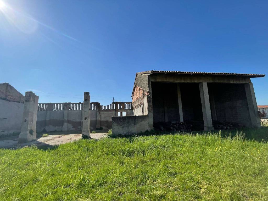 Rustico / casale a Castiglione delle stiviere in Via Giovanni Chiassi, 8 - Foto 5