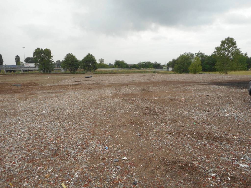 Terreno a Beinasco in Via Padova - Foto 3