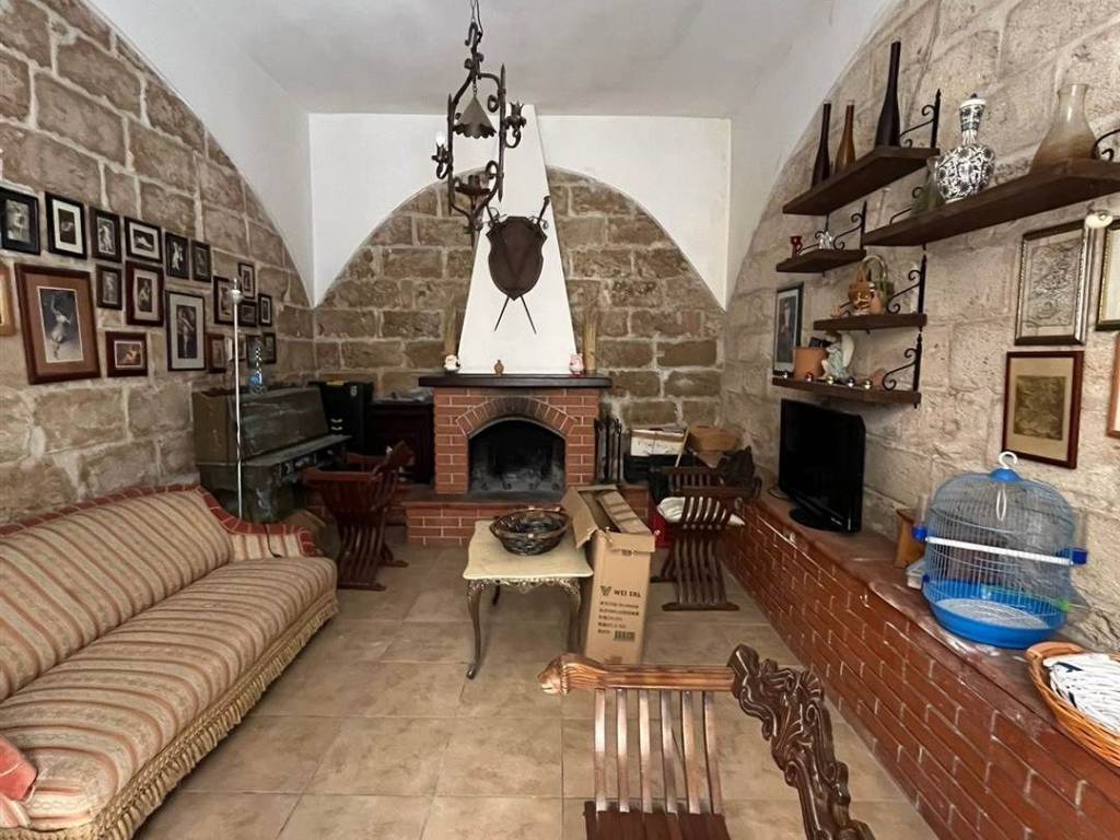 Casa indipendente a Pachino in Via Corrado Ferrara n. 12 - Foto 5