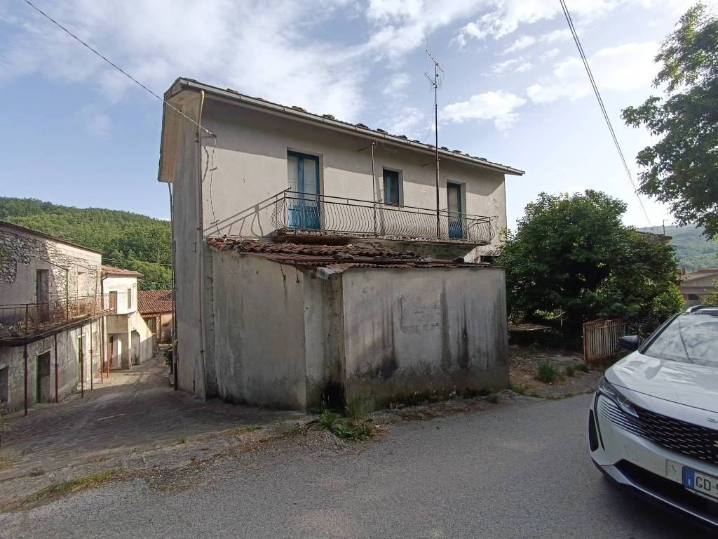 Casa indipendente a San severino lucano in Strada Provinciale di Mezzana - Foto 2