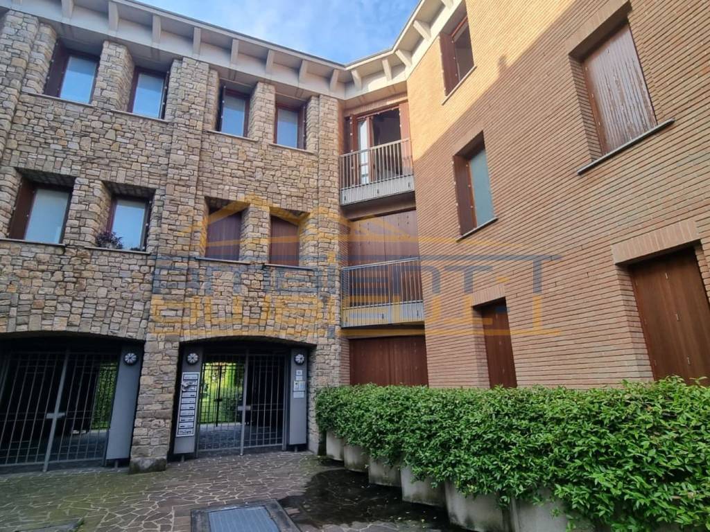Appartamento a Merate in Via degli Alpini, 10 - Foto 3