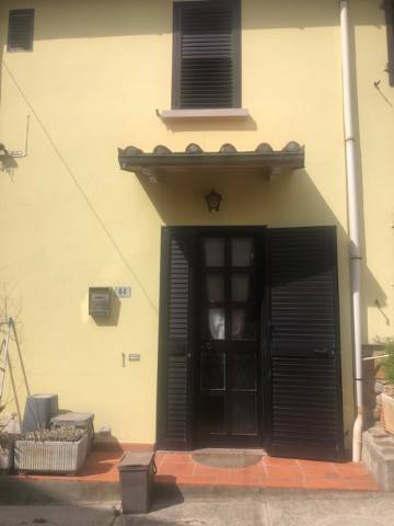 Casa indipendente a Montemurlo in Via Morecci, 84 - Foto 2