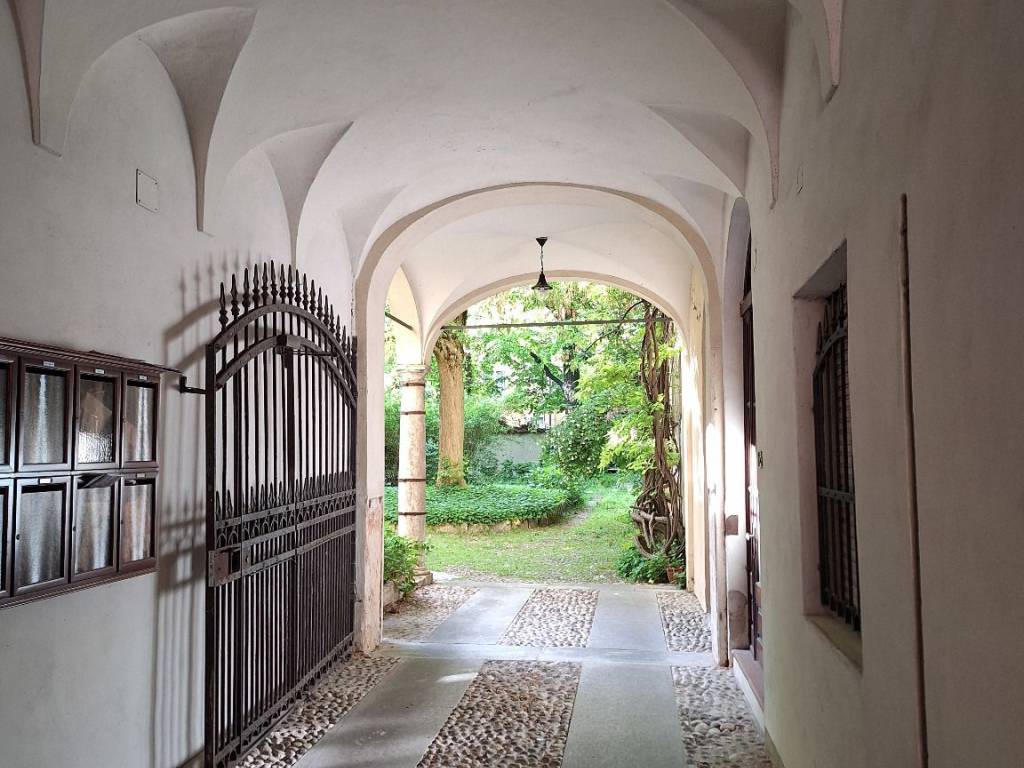 Appartamento a Mantova in Via Giovanni Chiassi - Foto 2