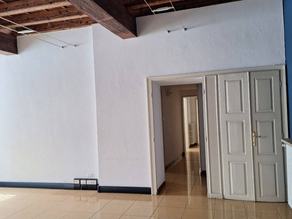 Appartamento a Mantova in Via Giovanni Chiassi - Foto 5