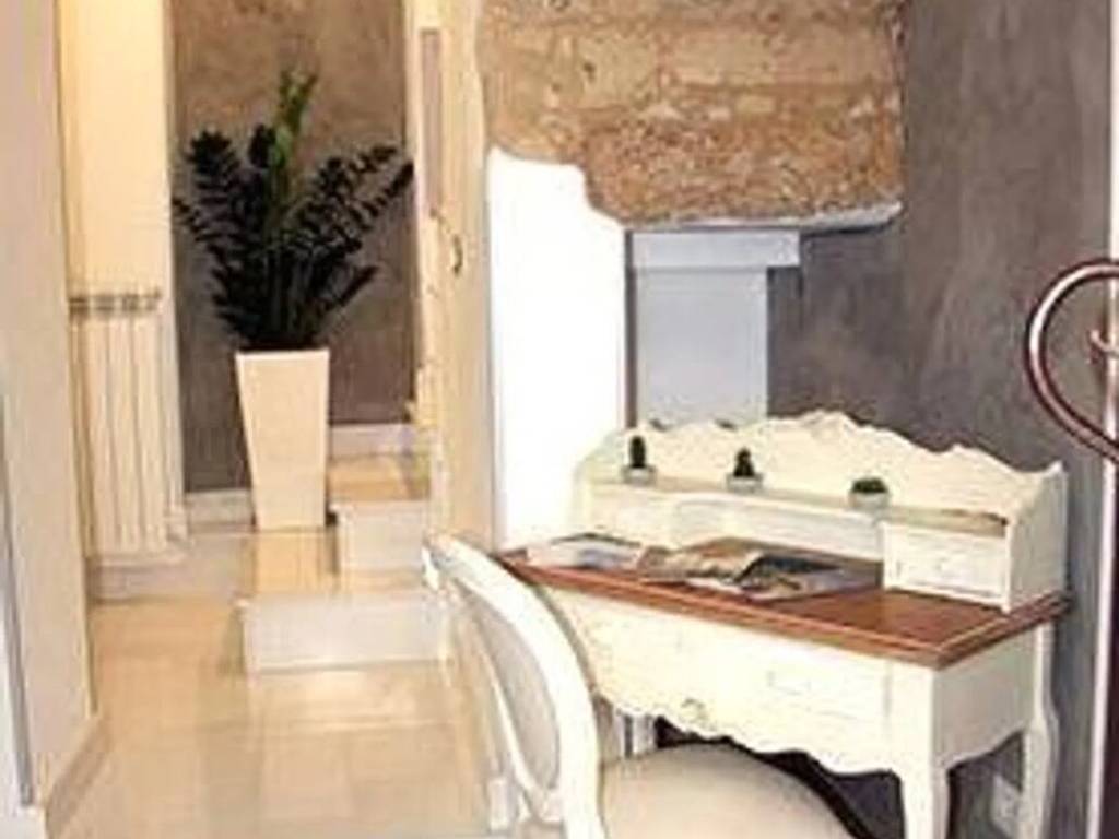 Appartamento a Copertino in Via I Maggio - Foto 2