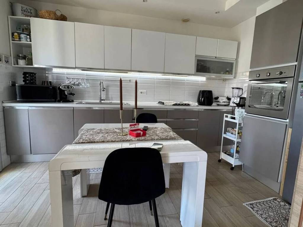 Appartamento a Orbetello in Via Sandro Pertini - Foto 2