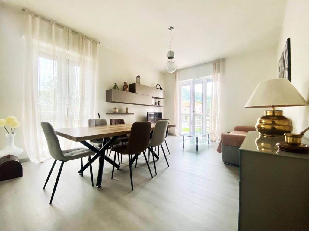 Appartamento a Verbania in Viale Giuseppe Azari, 80 - Foto 5