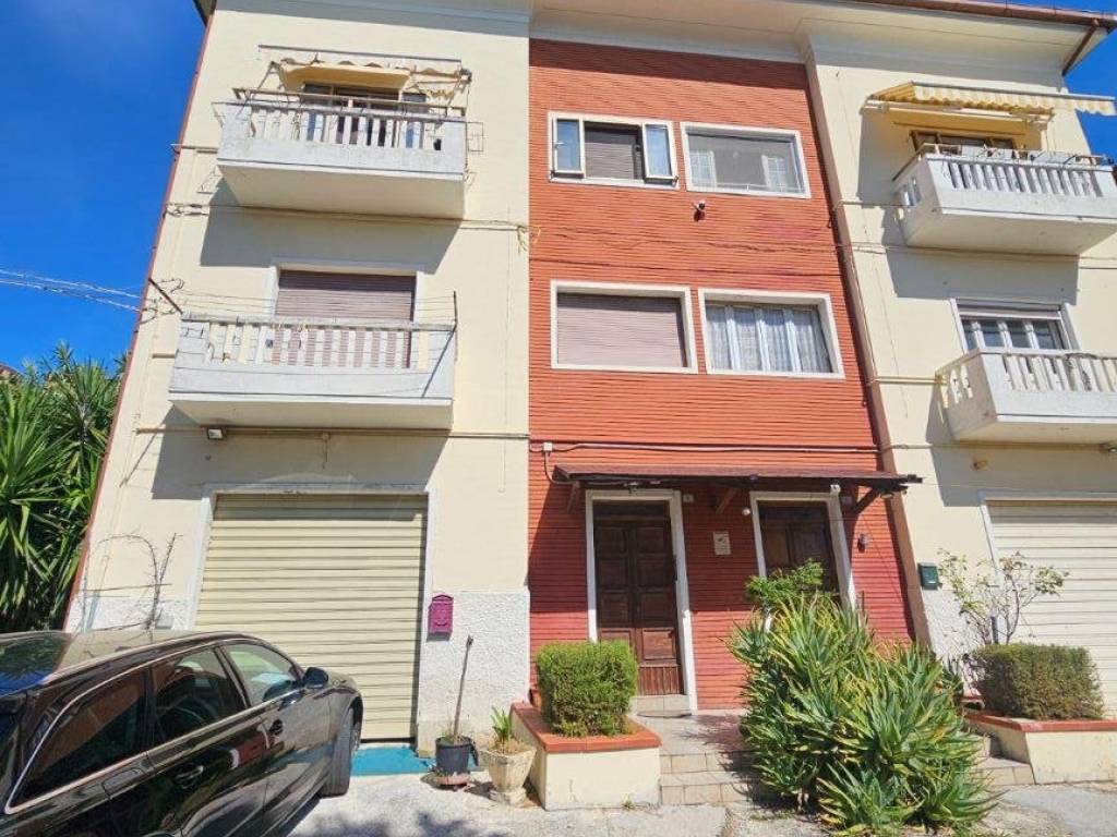 Appartamento a Loreto in Via Guglielmo Marconi, 9 - Foto 3