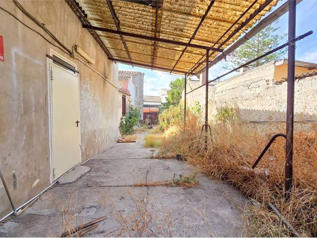 Casa indipendente a Siliqua in via Vittorio Emanuele II , 0 - Foto 4