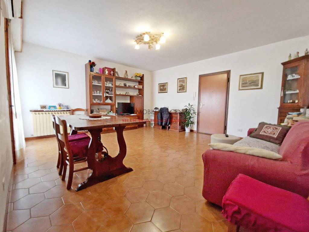 Appartamento a Camaiore in Via del Caravello - Foto 3