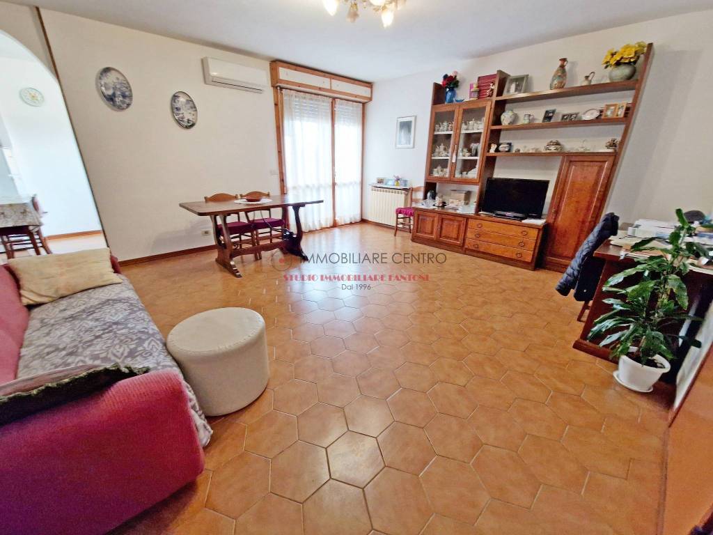 Appartamento a Camaiore in Via del Caravello - Foto 5