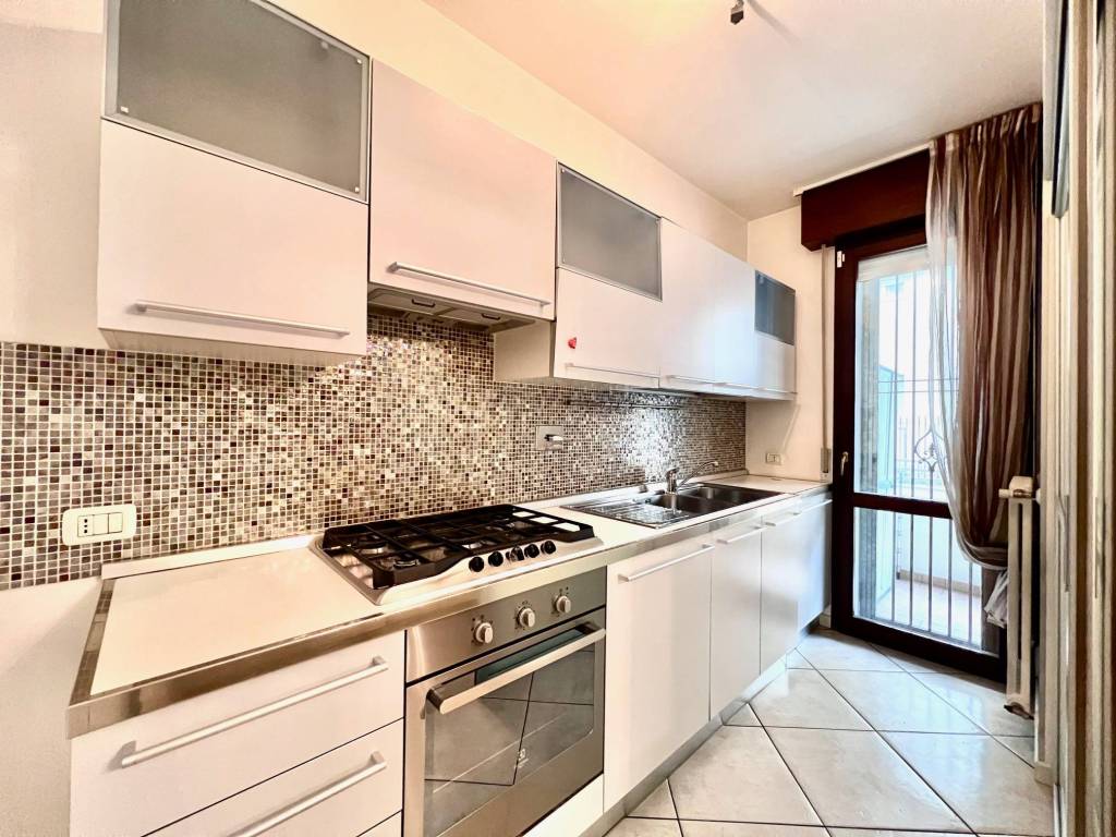 Appartamento a Riccione in Viale San Martino, 88 - Foto 4