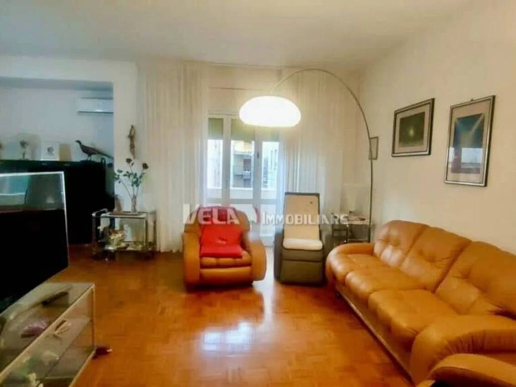 Appartamento a San benedetto del tronto in Viale Alcide De Gasperi - Foto 3