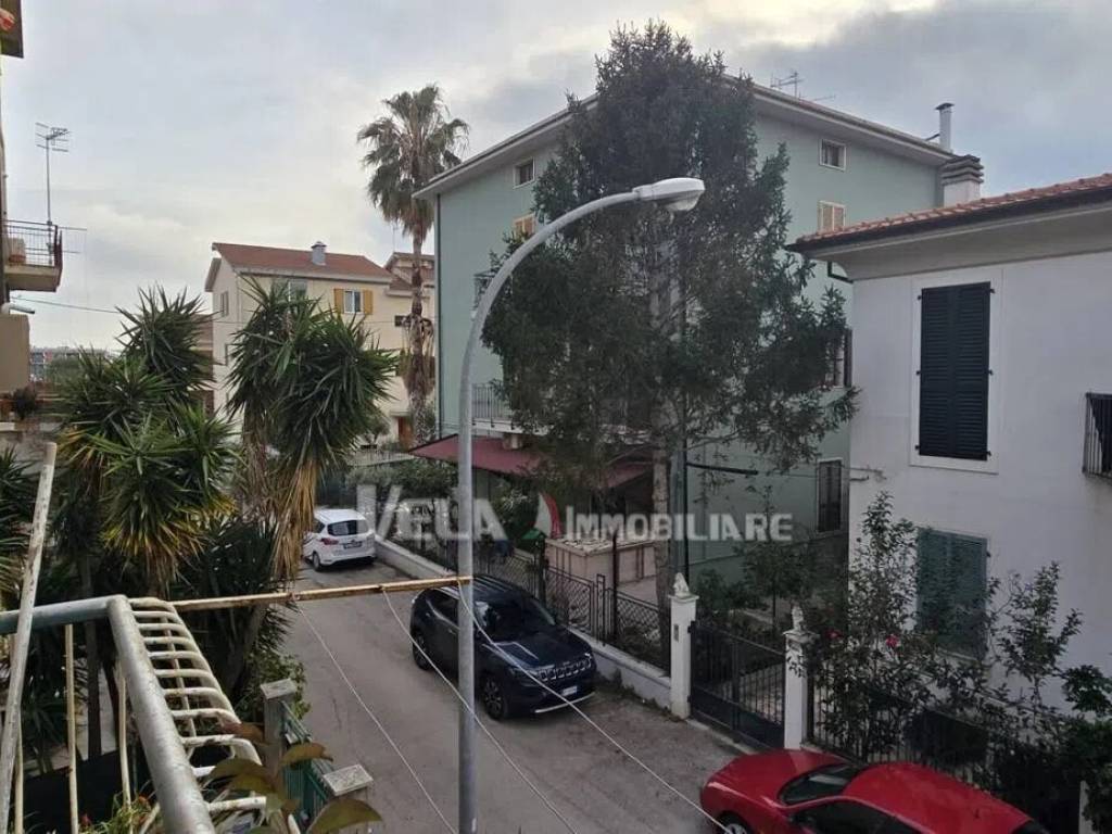 Appartamento a San benedetto del tronto in Via Benedetto Brin - Foto 3