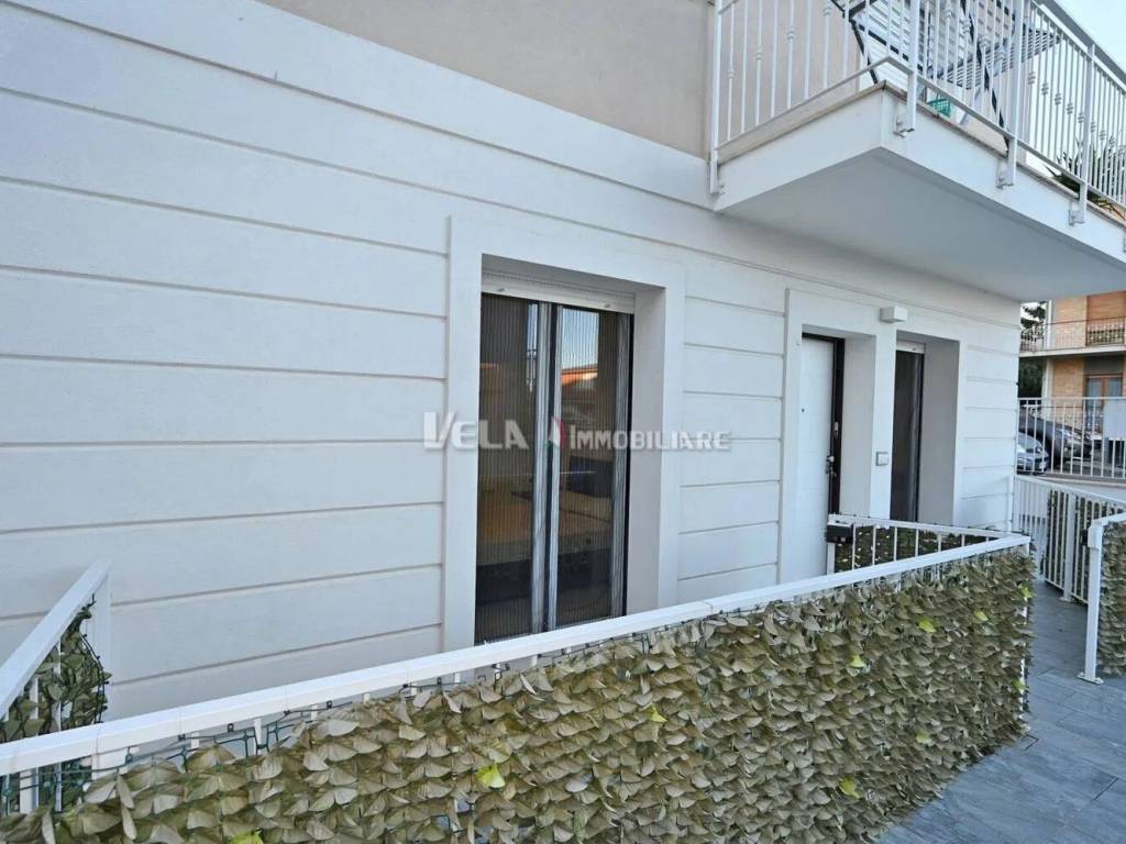 Appartamento a San benedetto del tronto in Via Santa Maria Goretti - Foto 2