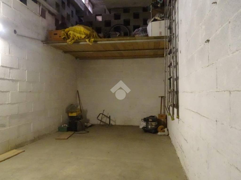 Box / garage a Alessandria in Via Giuliano Porta, 24 - Foto 4