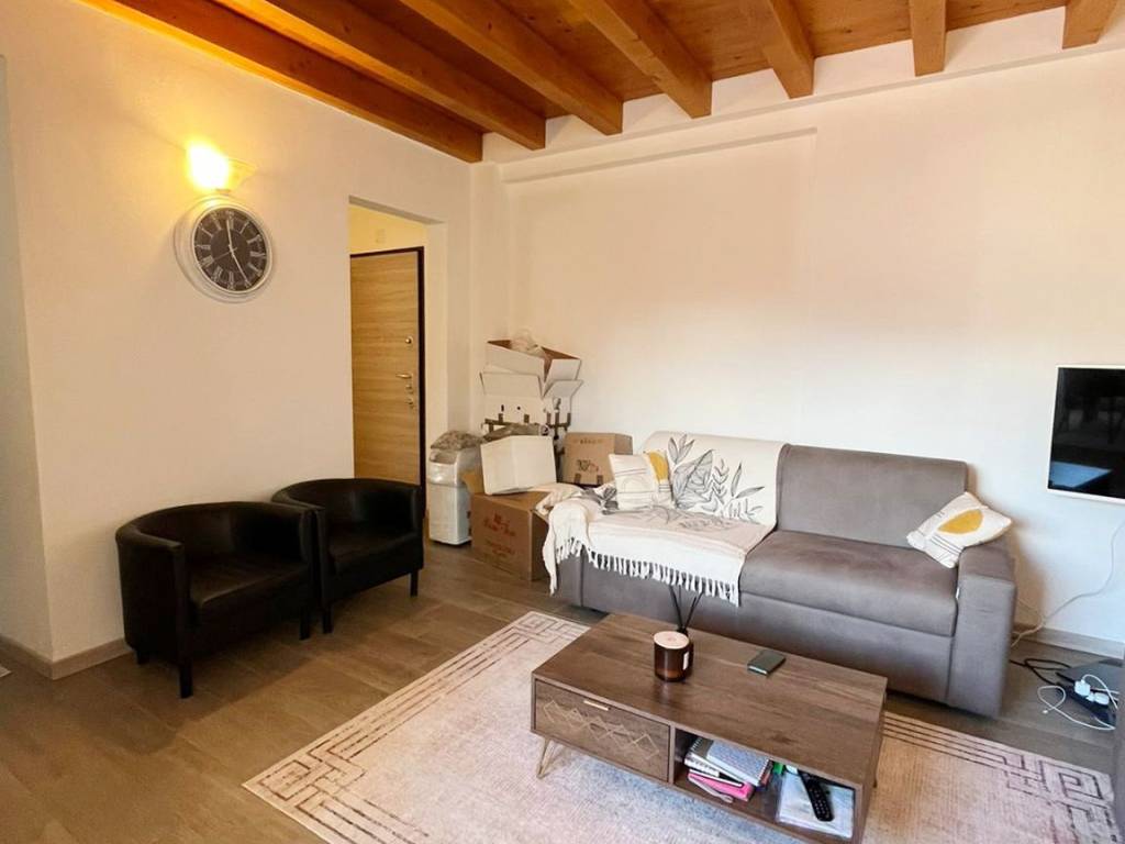 Appartamento a Como in Via Bonanomi - Foto 3