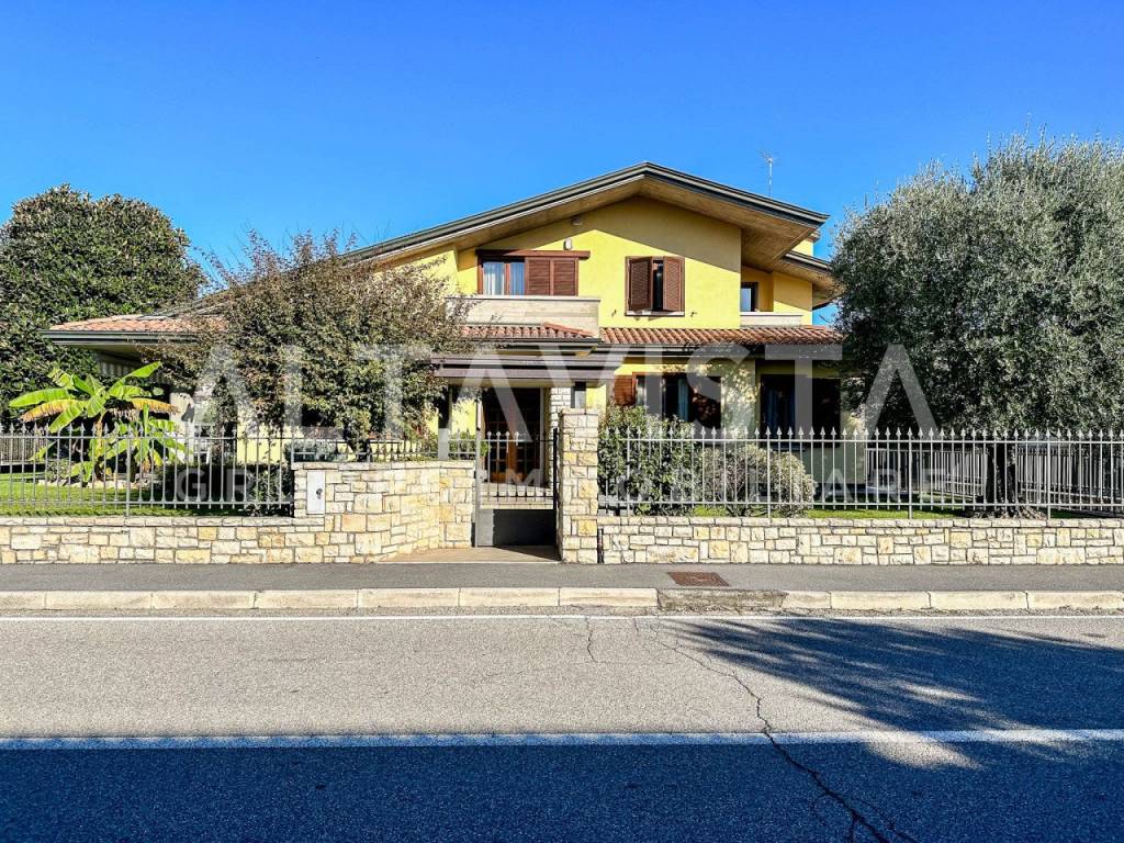 Villa a Rezzato in Via Guido Zadei - Foto 5
