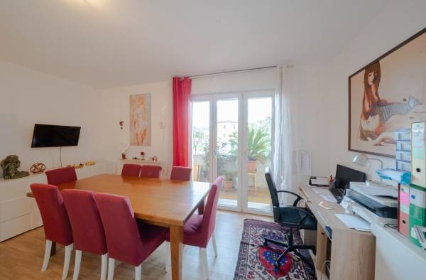 Appartamento a Verona in Via Montorio, 76 - Foto 3