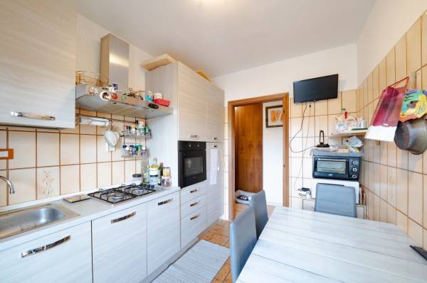 Appartamento a Verona in Via Montorio, 76 - Foto 5