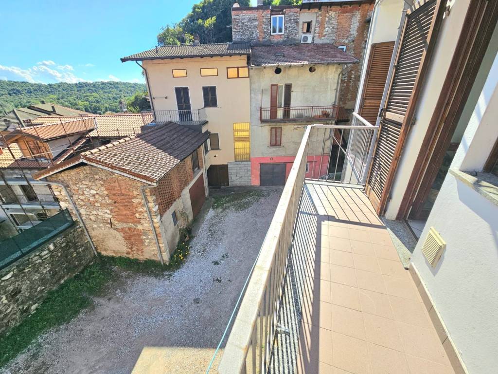 Appartamento a Caravate in Via alla Chiesa, 14 - Foto 3