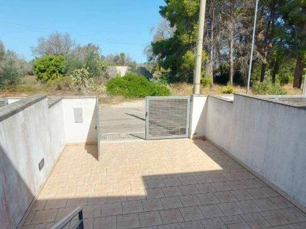 Casa indipendente a Melendugno in Via Guglielmo Marconi, 71 - Foto 2