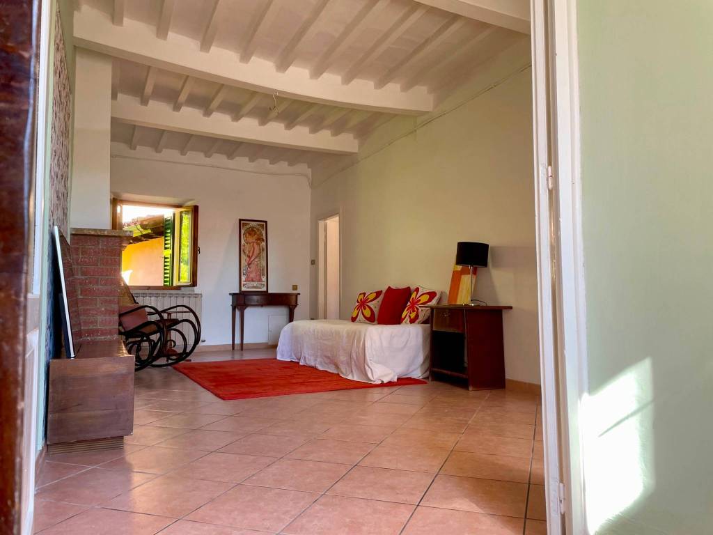 Casa indipendente a Esanatoglia - Foto 3