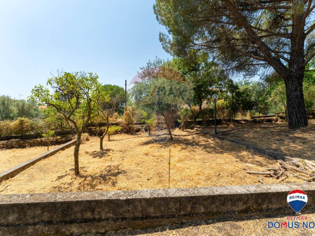Villa a Pedara in via delle ginestre, 67 - Foto 5