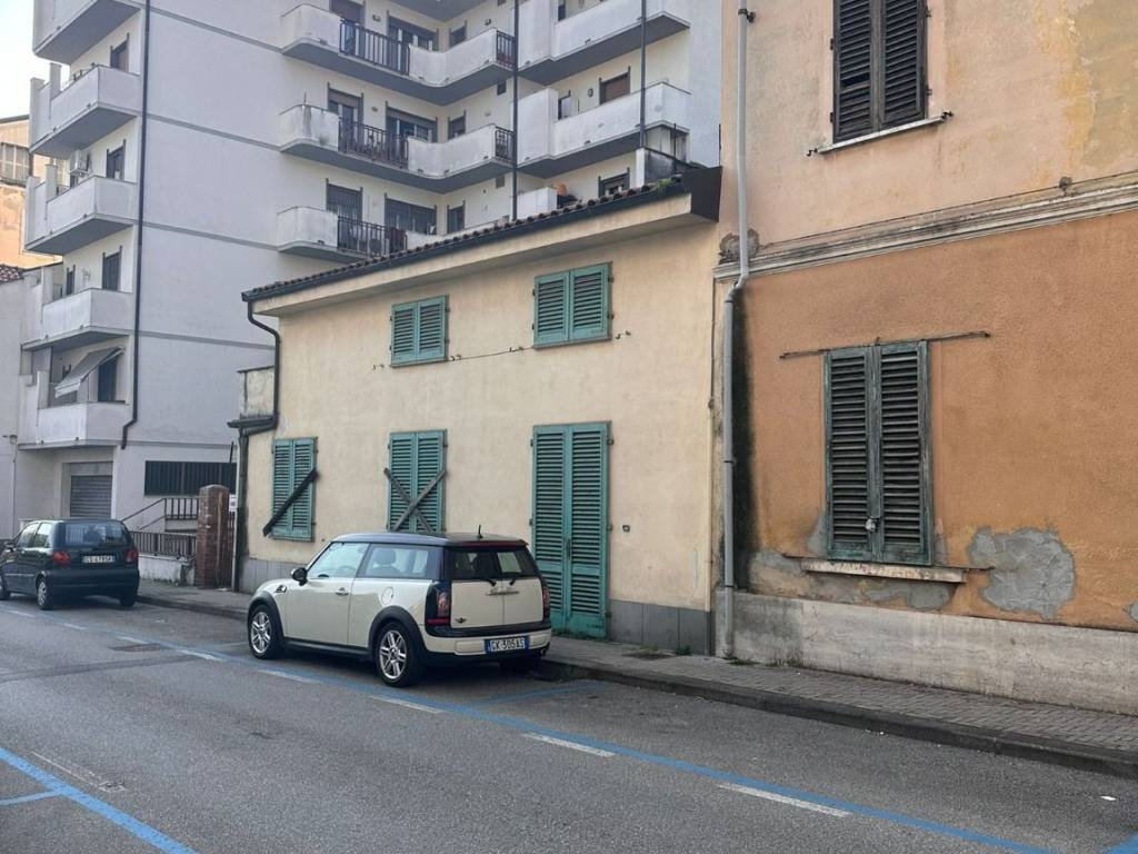 Palazzo / stabile a Montecatini-terme in Parco della Rimembranza - Foto 2