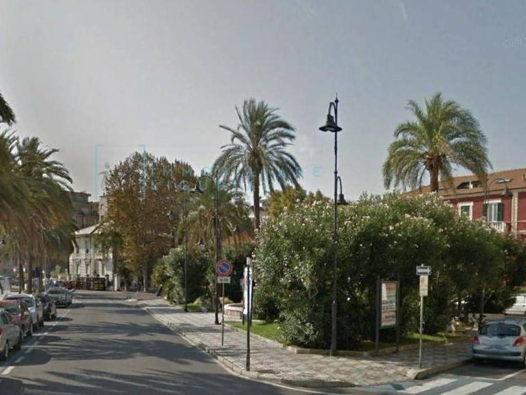 Appartamento a Albenga in viale italia - Foto 5
