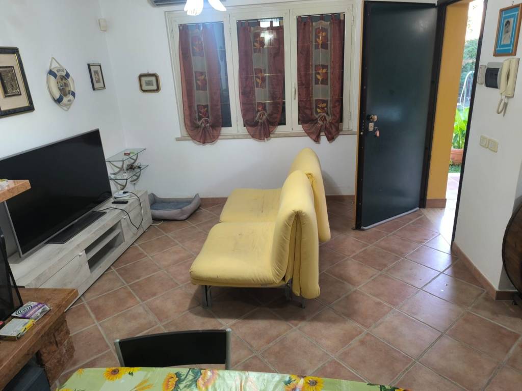 Villa a Sabaudia in Via Tevere - Foto 2