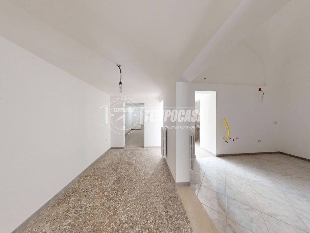 Casa indipendente a Cutrofiano in Via Giuseppe Cesare Abba 21 - Foto 4